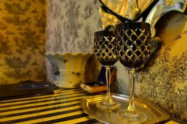 Romantic Tek Büyük Yataklı Oda