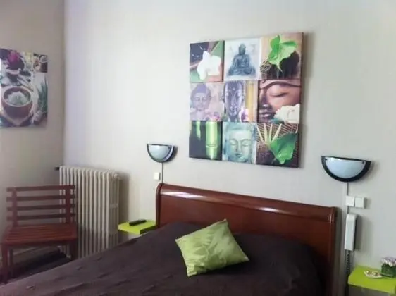 Comfort Tek Büyük Yataklı Oda