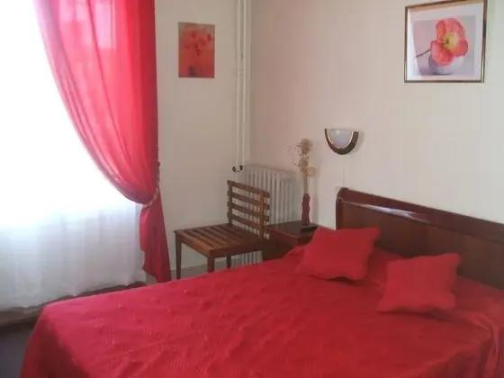 Comfort Tek Büyük Yataklı Oda