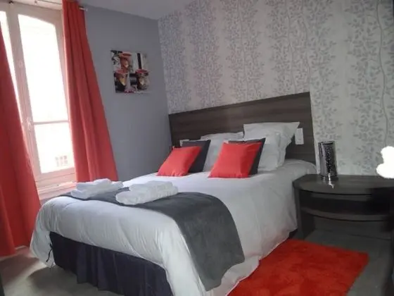 Comfort Tek Büyük Yataklı Oda