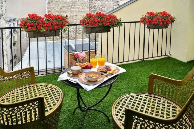 Tek Büyük Yataklı Oda, Teras (Prestige)