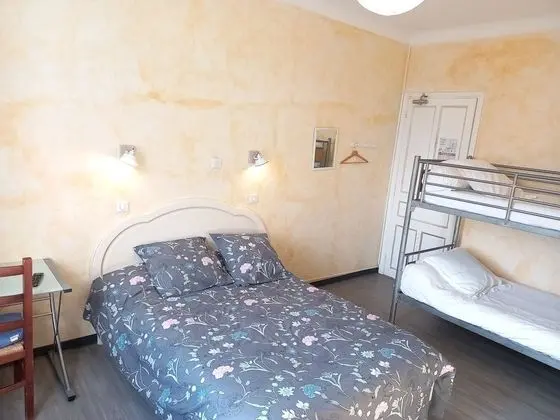 Family Dört Kişilik Oda