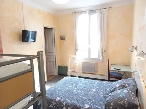 Family Dört Kişilik Oda