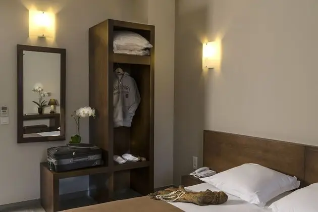 Standard Tek Büyük Yataklı Oda