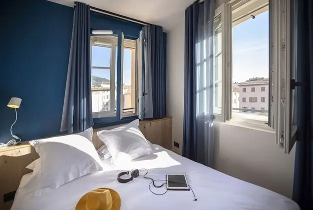 Chambre Skipper avec accès  rooftop et bassin