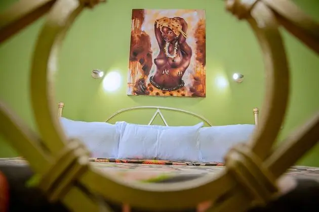 Business Tek Büyük Yataklı Oda