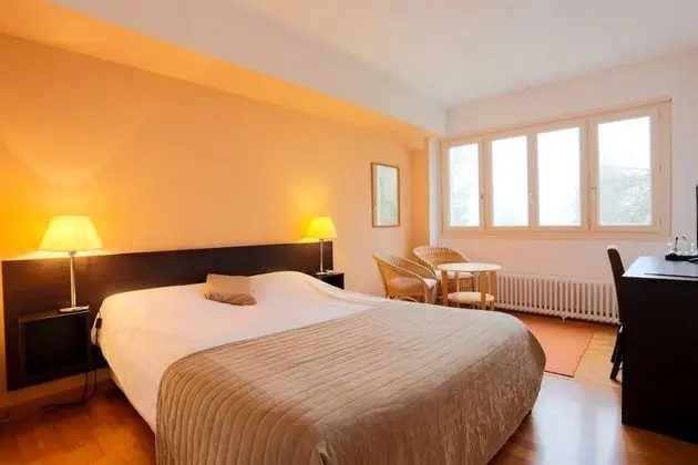 Tek Büyük Yataklı Oda