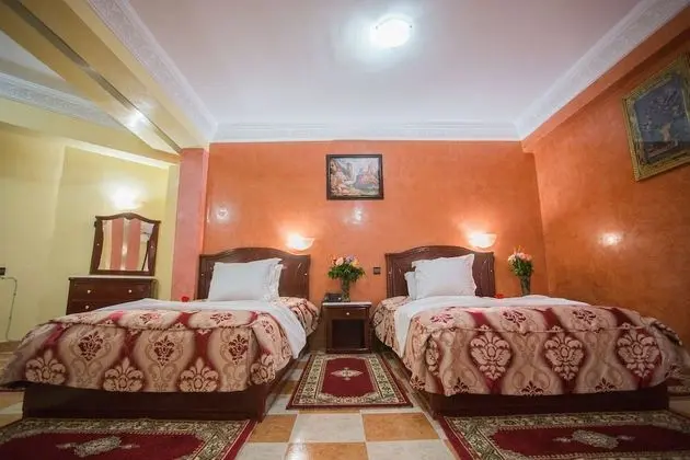 Tek Büyük veya İki Ayrı Yataklı Oda