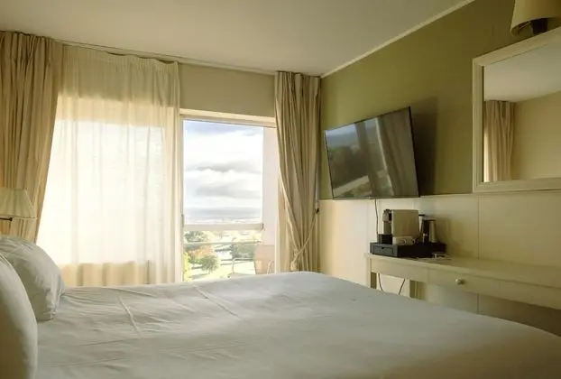 Standard Büyük Yataklı Tek Kişilik Oda