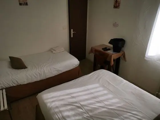 Üç Kişilik Oda