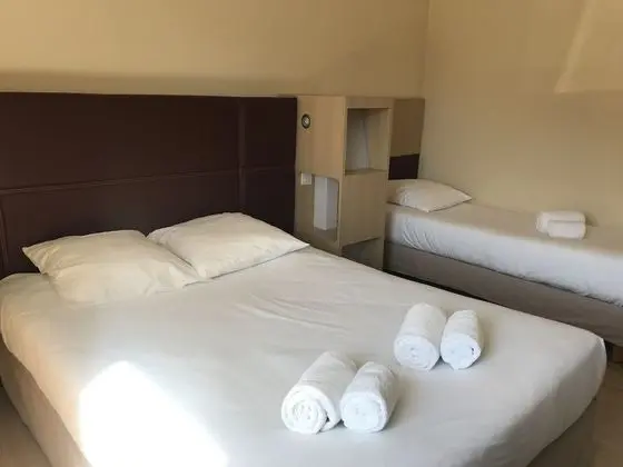 Standard Üç Kişilik Oda