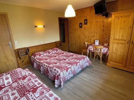 Standard Üç Kişilik Oda
