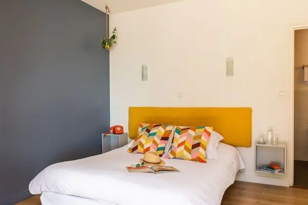 Classic Tek Büyük veya İki Ayrı Yataklı Oda