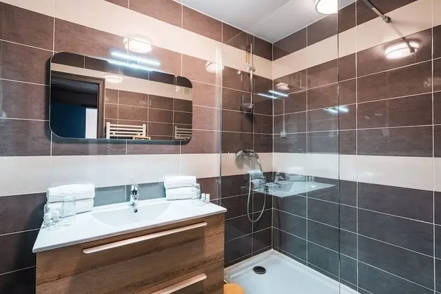 Comfort Tek Büyük veya İki Ayrı Yataklı Oda, Dağ Manzaralı