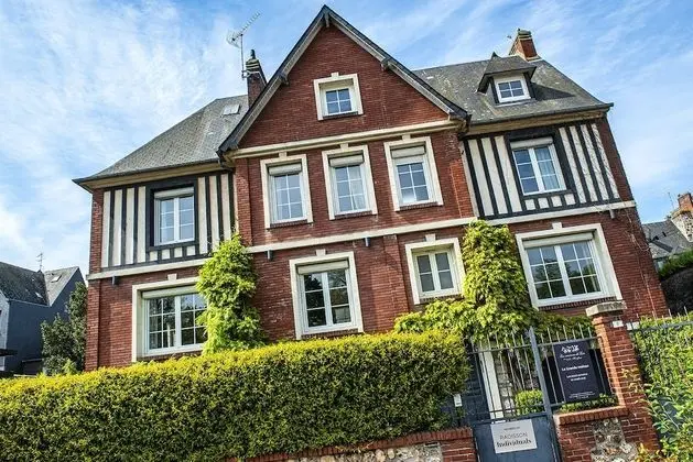 Villa (La Grande Maison)