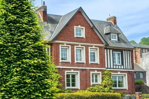 Villa (La Grande Maison)