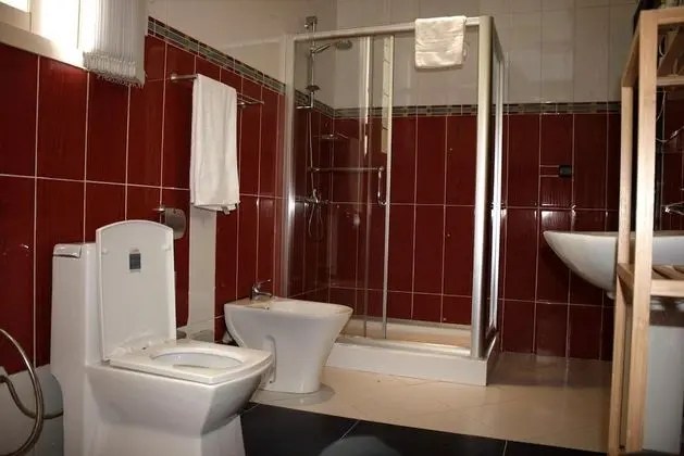 Classic Tek Büyük Yataklı Oda