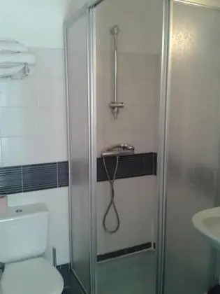 Tek Büyük Yataklı Oda, Koy Manzaralı