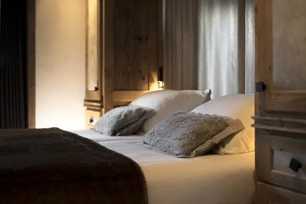 Superior Tek Büyük veya İki Ayrı Yataklı Oda