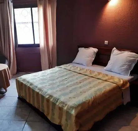 Basic Tek Büyük Yataklı Oda, 1 Büyük (Queen) Boy Yatak, Şehir Manzaralı