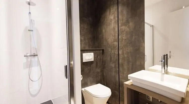 Tek Büyük veya İki Ayrı Yataklı Oda, Engellilere Uygun