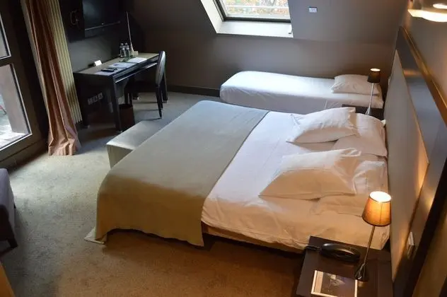 Comfort Tek Büyük Yataklı Oda