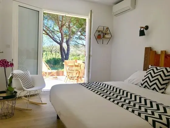 Deluxe Tek Büyük Yataklı Oda, Teras (CONFORT TERRASSE 2 Pers)