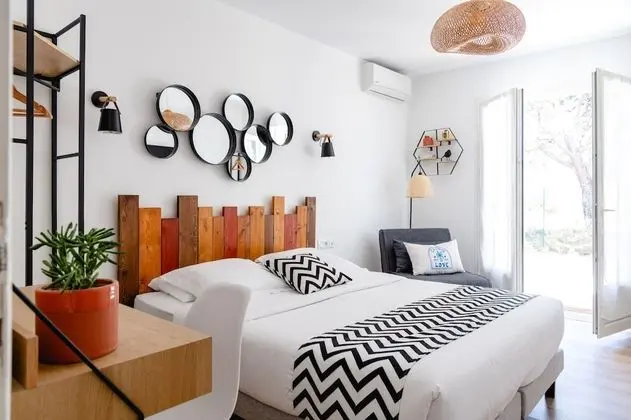 Üç Kişilik Oda, Teras, Bahçe Manzaralı (CONFORT TERRASSE 3 pers)