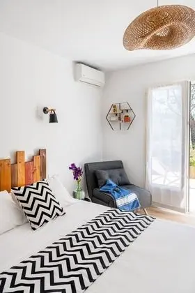 Üç Kişilik Oda, Teras, Bahçe Manzaralı (CONFORT TERRASSE 3 pers)