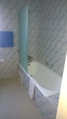 Üç Kişilik Oda