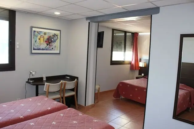 Dört Kişilik Oda