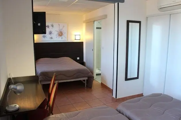 Dört Kişilik Oda