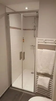 Comfort Tek Büyük Yataklı Oda, 1 Büyük (Queen) Boy Yatak, Sigara İçilmez, Avlu Manzaralı (Asie)