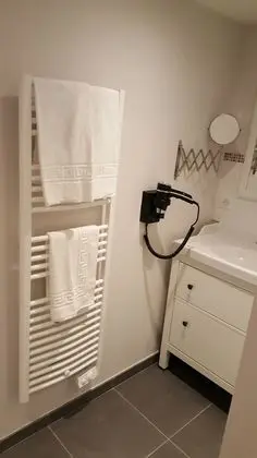 Comfort Tek Büyük Yataklı Oda, 1 Büyük (Queen) Boy Yatak, Sigara İçilmez, Avlu Manzaralı (Australie)