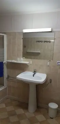 Dört Kişilik Oda, 2 Çift Kişilik Yatak