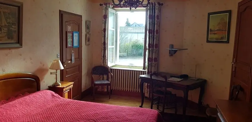 Tek Büyük Yataklı Oda (N°16)