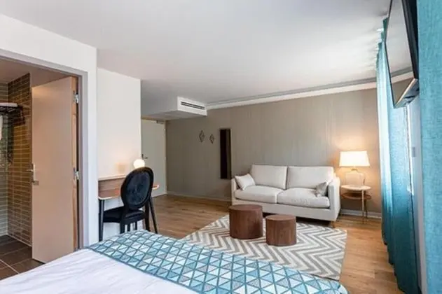 Comfort Tek Büyük Yataklı Oda