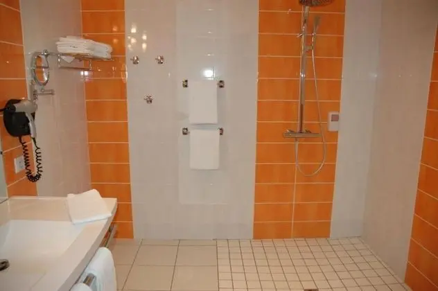 Aile Odası İki Double Yataklı