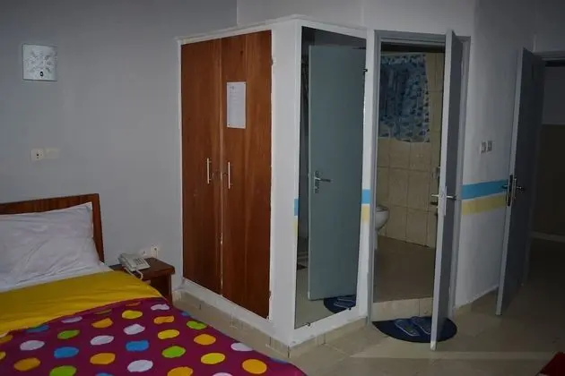 Tek Büyük Yataklı Oda