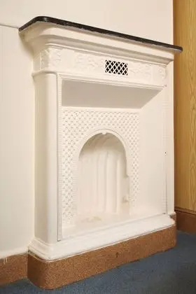 Tek Büyük Yataklı Oda, Ortak Banyo
