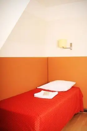 Tek Kişilik Oda, Ortak Banyo