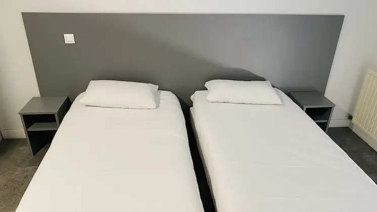 Tek Büyük veya İki Ayrı Yataklı Oda