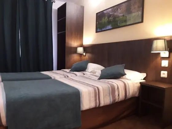 Standard Tek Büyük veya İki Ayrı Yataklı Oda, 2 Tek Kişilik Yatak