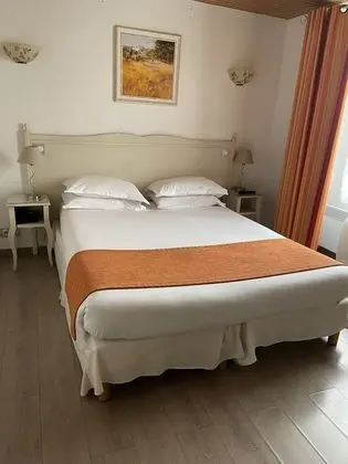 Classic Tek Büyük Yataklı Oda