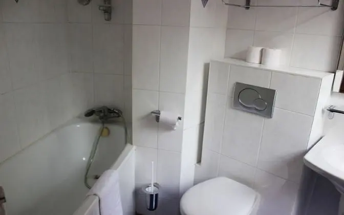 Tek Büyük veya İki Ayrı Yataklı Oda