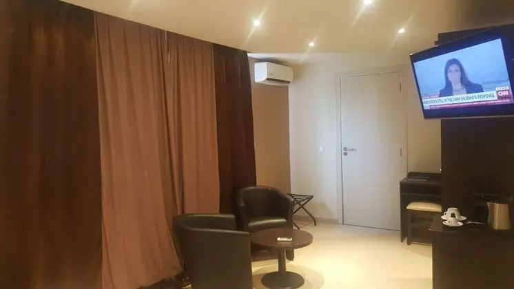 Comfort Tek Büyük Yataklı Oda