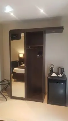 Comfort Tek Büyük Yataklı Oda