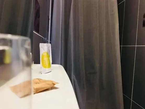 Tek Kişilik Oda, Sigara İçilmez