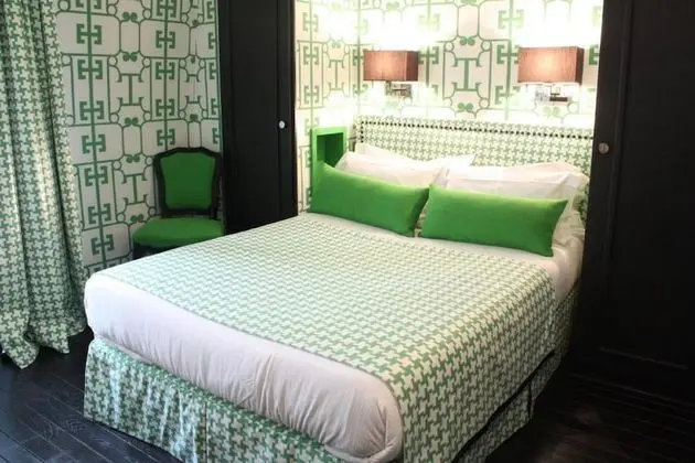 Superior Tek Büyük veya İki Ayrı Yataklı Oda