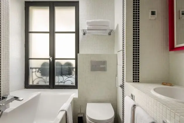 Superior Tek Büyük veya İki Ayrı Yataklı Oda